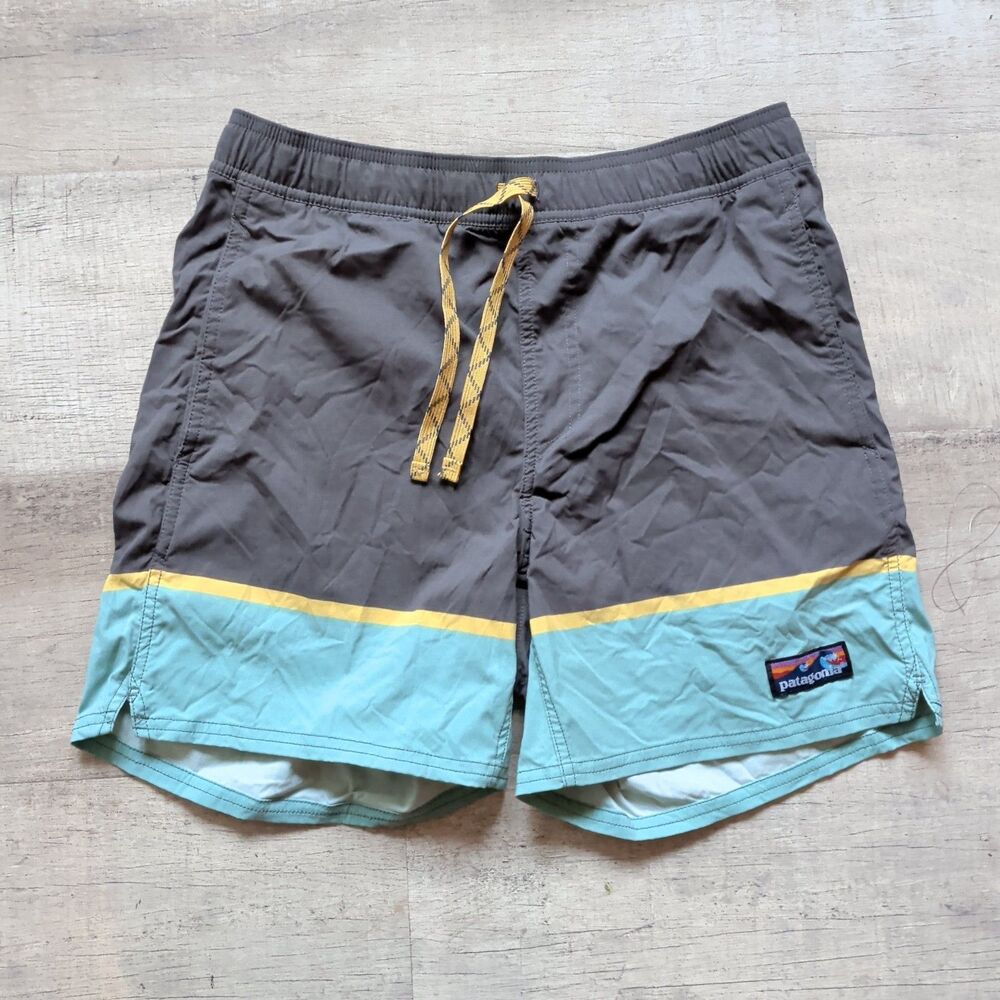 Patagonia Men's Wavefarer Board Shorts Swim Trunks Gray Teal Yellow Size S